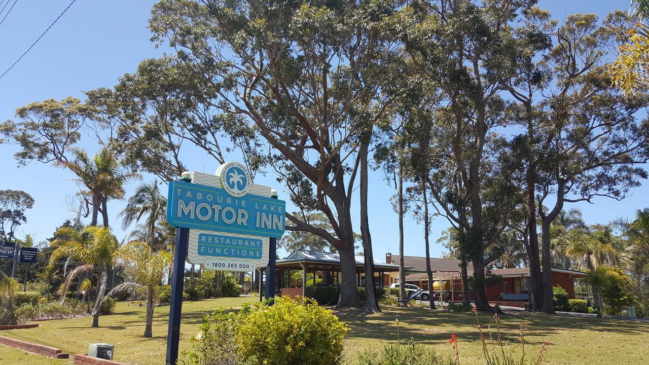 Tabourie Lake Motor Inn Exterior foto
