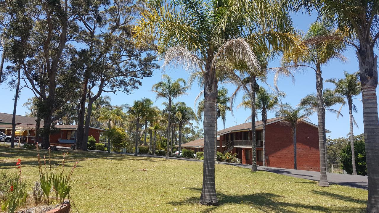 Tabourie Lake Motor Inn Exterior foto